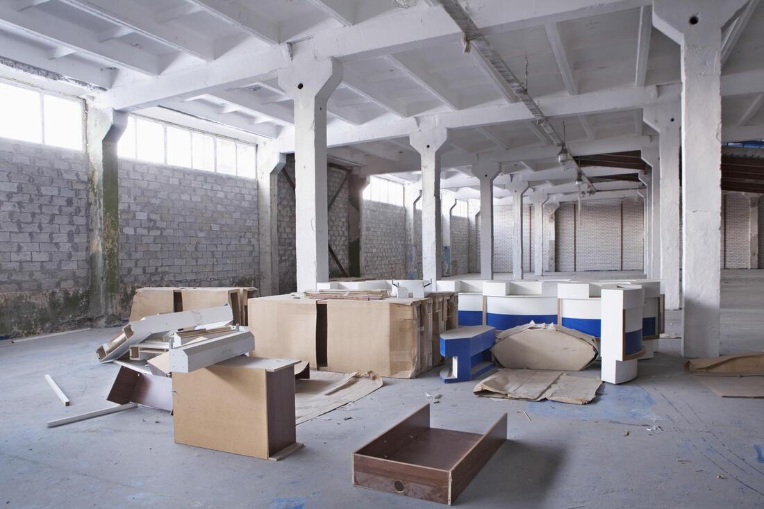 Storage unit clearance in Derby Storage unit clearance in Derby